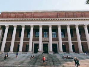 ハーバード大学図書館