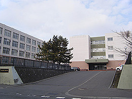 室蘭工業高校 - Wikipedia